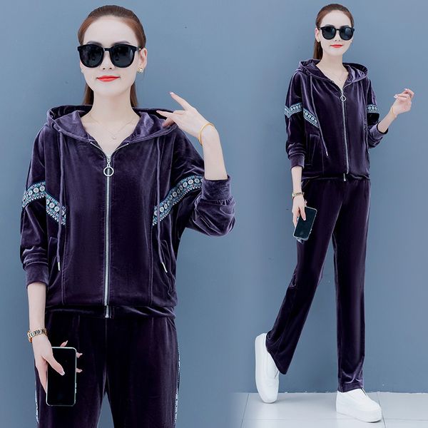 women's two piece pants autumn velvet jacket hooded longsleeved zipper comfortable trousers large size two piece set women 221123, White
women's two piece pants autumn velvet jacket hooded longsleeved zipper comfortable trousers large size two piece set women 221123, White