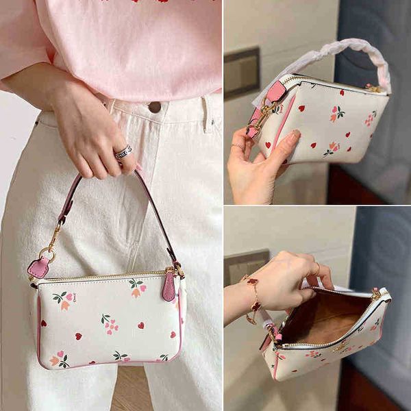 designer luxury women bag coch handbag fashion inclined shoulder bags versatile purses cochs totes large capacity saddle wallet 7a 7ufe
designer luxury women bag coch handbag fashion inclined shoulder bags versatile purses cochs totes large capacity saddle wallet 7a 7ufe