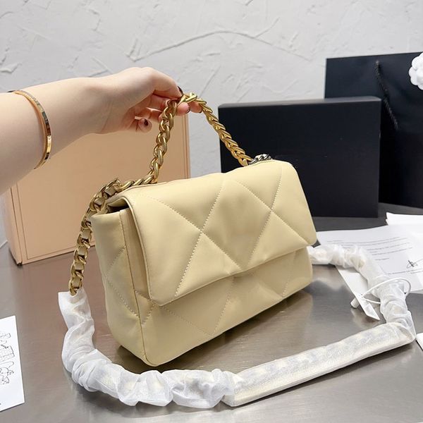 trend 19 classic flap women shoulder bag large capacity leather quilted diamond lattice fashion luxury bag retro handbag designer crossbody
trend 19 classic flap women shoulder bag large capacity leather quilted diamond lattice fashion luxury bag retro handbag designer crossbody