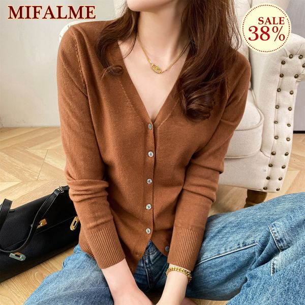 women's knits tees v-neck long sleeve sweater button cardigan ladies knit fashion for women autumn winter short crop 221123, White
women's knits tees v-neck long sleeve sweater button cardigan ladies knit fashion for women autumn winter short crop 221123, White