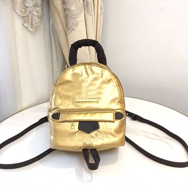 classic golden backpack men laphandbags lining pvc worn-out fabric fashionable sewing letter mini zipper close pocket backpacks
classic golden backpack men laphandbags lining pvc worn-out fabric fashionable sewing letter mini zipper close pocket backpacks