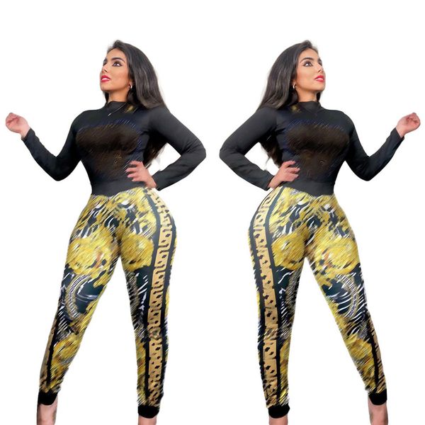 desiger wholesale womens 2 piece sets fall winter tracksuits hooded hoodie sweatpants matching sweatsuits outfits 8992, White
desiger wholesale womens 2 piece sets fall winter tracksuits hooded hoodie sweatpants matching sweatsuits outfits 8992, White