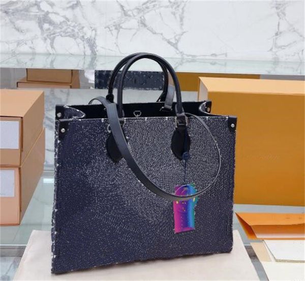 m46448 onthego mm bag 23ss cruise spring show womens cowboy jungle graffiti crossbody designer monograms jacquard denim luxurys handbags 35
m46448 onthego mm bag 23ss cruise spring show womens cowboy jungle graffiti crossbody designer monograms jacquard denim luxurys handbags 35