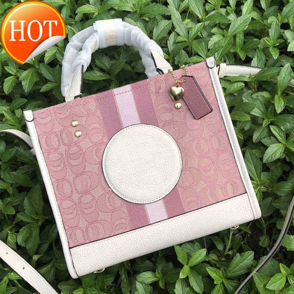 designer luxury women bag coch handbag fashion inclined shoulder bags cc versatile purses cochs totes large capacity saddle coal wallet 7a q
designer luxury women bag coch handbag fashion inclined shoulder bags cc versatile purses cochs totes large capacity saddle coal wallet 7a q