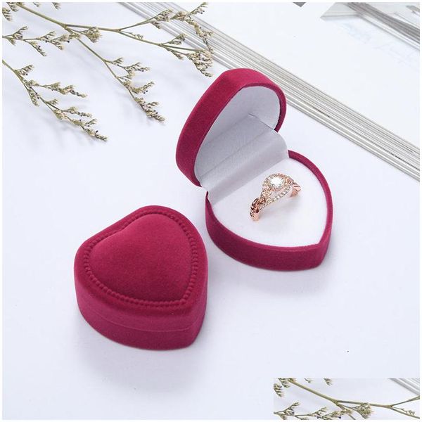 jewelry boxes jewelry box veet heart shape container boxes holder for wedding engagement ring display gift packaging drop delivery dhtv3, Black;white
jewelry boxes jewelry box veet heart shape container boxes holder for wedding engagement ring display gift packaging drop delivery dhtv3, Black;white