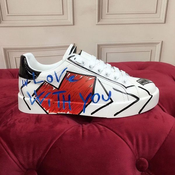 2022 designer luxury women sandals sandal kitten heel slippers classic leather platform fashion casual shoes size35-45 asddawsd, Red;white
2022 designer luxury women sandals sandal kitten heel slippers classic leather platform fashion casual shoes size35-45 asddawsd, Red;white