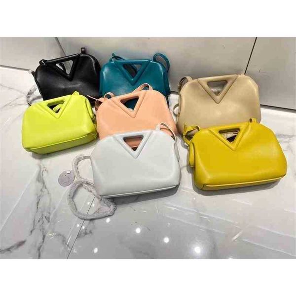 bottegas handbags women's venetas point cloud portable mini shoulder inverted triangle dumpling bag niche design
bottegas handbags women's venetas point cloud portable mini shoulder inverted triangle dumpling bag niche design