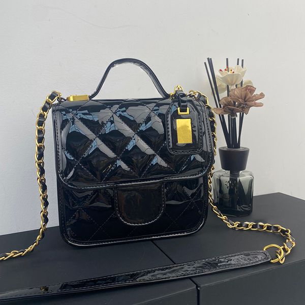 womens patent leather classic mini flap messenger bags handle totes gold metal hardware quilted matelasse chain crossbody shoulder purse sac
womens patent leather classic mini flap messenger bags handle totes gold metal hardware quilted matelasse chain crossbody shoulder purse sac