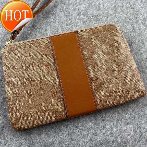 designer luxury women bag coch handbag fashion inclined shoulder bags cc versatile purses cochs totes large capacity saddle coal wallet 7a q
designer luxury women bag coch handbag fashion inclined shoulder bags cc versatile purses cochs totes large capacity saddle coal wallet 7a q