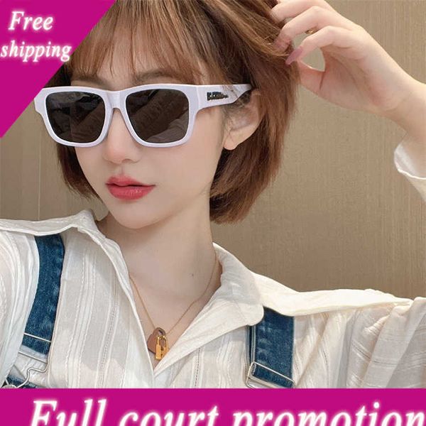 designer brand sunglasses uv400 retail b family style plate square star net red for men and women b4358 shades fashion, White;black
designer brand sunglasses uv400 retail b family style plate square star net red for men and women b4358 shades fashion, White;black