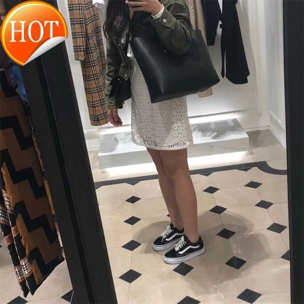 designer luxury women bag coch handbag fashion inclined shoulder bags cc versatile purses cochs totes large capacity saddle coal wallet 7a q
designer luxury women bag coch handbag fashion inclined shoulder bags cc versatile purses cochs totes large capacity saddle coal wallet 7a q