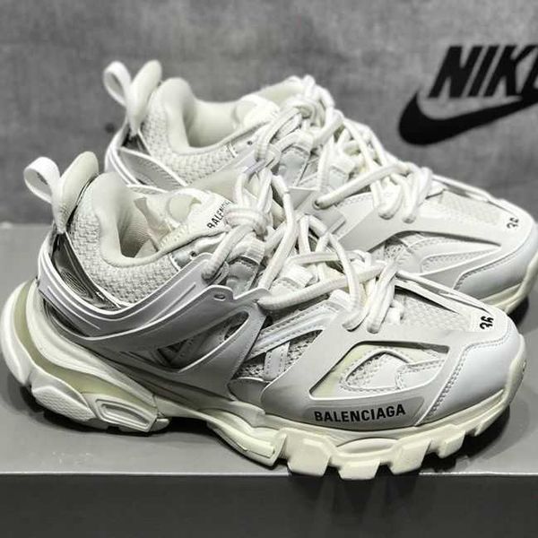 shoes designer fashion balencigass roller skates paris men's women's same third generation daddy sports couple track3.0 outdoor ru
shoes designer fashion balencigass roller skates paris men's women's same third generation daddy sports couple track3.0 outdoor ru