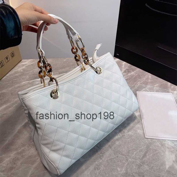 retro tortoiseshell new designer totes bags french large capacity handbag quilted shoulder chain bag women's shopping bag f
retro tortoiseshell new designer totes bags french large capacity handbag quilted shoulder chain bag women's shopping bag f
