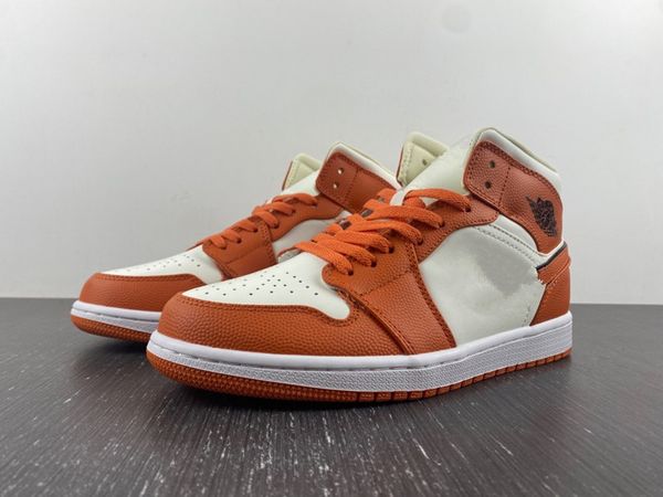 shoes motorcycle motorcycle 1 mid se sport spice womens 1s coconut milk/sport spice-black-sail dv1302-100 outdoor sports sneakers
shoes motorcycle motorcycle 1 mid se sport spice womens 1s coconut milk/sport spice-black-sail dv1302-100 outdoor sports sneakers