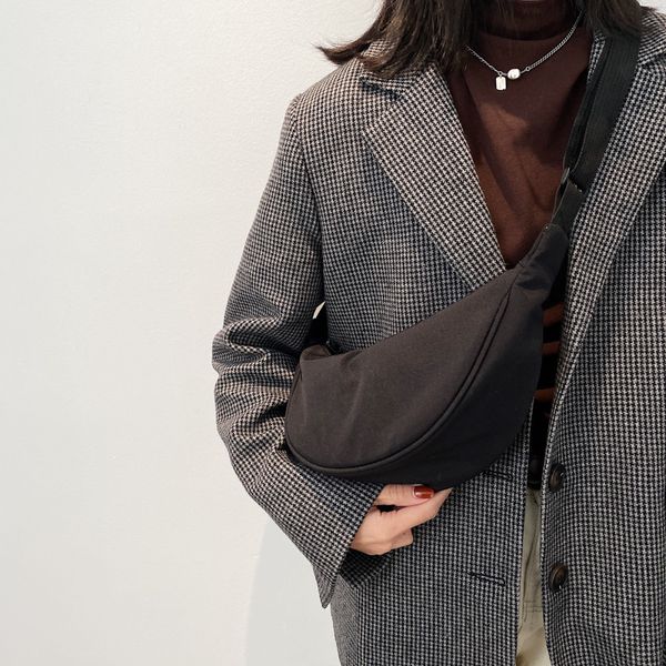 waist bags vintage small handbag women luxury shoulder brand clutch nylon crossbody for messenger bolsa 221124
waist bags vintage small handbag women luxury shoulder brand clutch nylon crossbody for messenger bolsa 221124