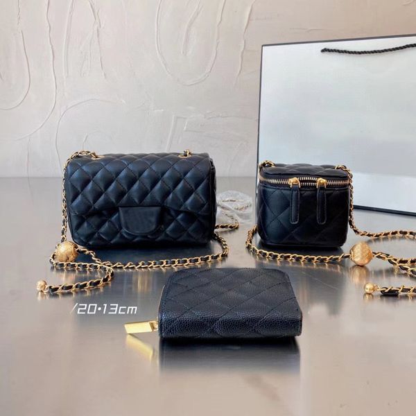 5a luxury designers handbag 3-piece sets purses coin wallet shoulder bag three pieces shipped together
5a luxury designers handbag 3-piece sets purses coin wallet shoulder bag three pieces shipped together