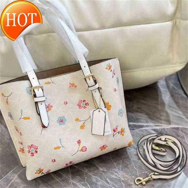 designer luxury women bag coch handbag fashion inclined shoulder bags cc versatile purses cochs totes large capacity saddle coal wallet 7a q
designer luxury women bag coch handbag fashion inclined shoulder bags cc versatile purses cochs totes large capacity saddle coal wallet 7a q