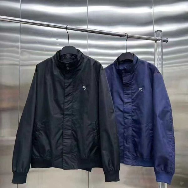 high version mens jackets designer thermal jacket solid color turtleneck buckle zip embroidered cardigan coat 4xl, Black;brown
high version mens jackets designer thermal jacket solid color turtleneck buckle zip embroidered cardigan coat 4xl, Black;brown