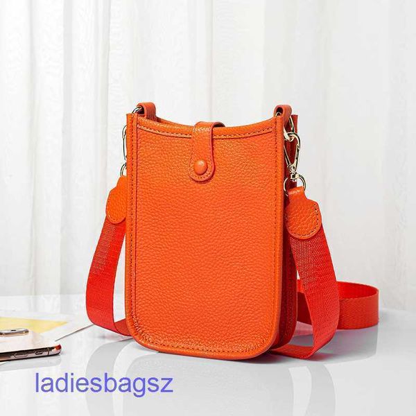 2022ss herme evlins shoulder bags online store leather mini bag hollowed out h letter first layer cow lychee pattern mobile phone qyhr
2022ss herme evlins shoulder bags online store leather mini bag hollowed out h letter first layer cow lychee pattern mobile phone qyhr