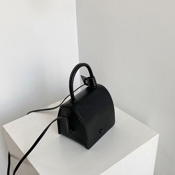 evening bags korean fashion women's strap bag small portable square bag student bag 221124
evening bags korean fashion women's strap bag small portable square bag student bag 221124