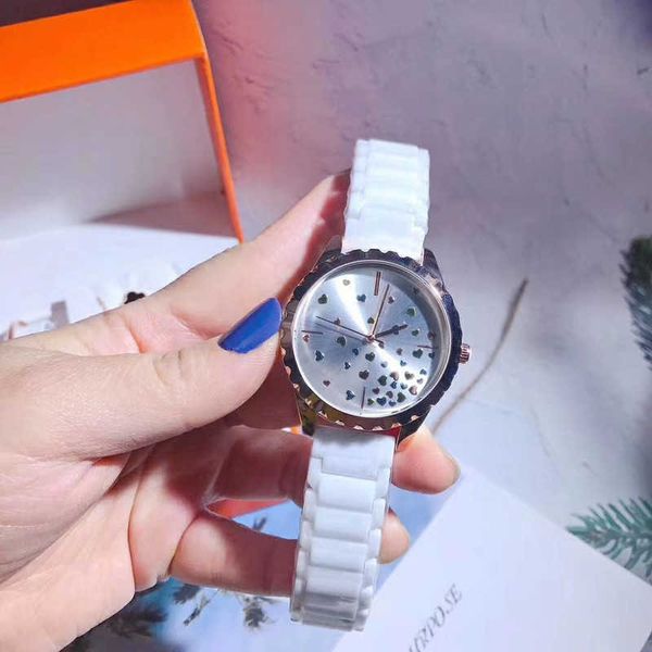 women's watches vova platform selling xiaoxiang brand quartz ceramic watch women's travel money fresh 221124, Slivery;golden
women's watches vova platform selling xiaoxiang brand quartz ceramic watch women's travel money fresh 221124, Slivery;golden
