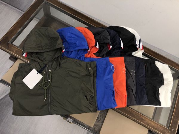 2022s men's outerwear coats parkas autumn and winter women monclair jacket designer new fashion style, Black
2022s men's outerwear coats parkas autumn and winter women monclair jacket designer new fashion style, Black