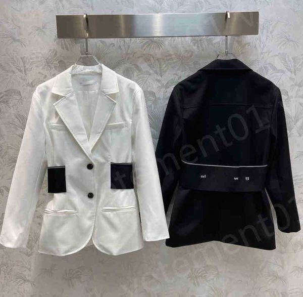 luxury womens blazers retro shawl collar fashion long sleeve jacket temperament office brand high-end designer women clothing, White;black
luxury womens blazers retro shawl collar fashion long sleeve jacket temperament office brand high-end designer women clothing, White;black