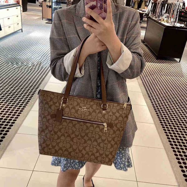 luxuries designers women coch bag cochs crossbody handbag shoulder totes bags cc designer handbags tote purses wallet 84rp
luxuries designers women coch bag cochs crossbody handbag shoulder totes bags cc designer handbags tote purses wallet 84rp