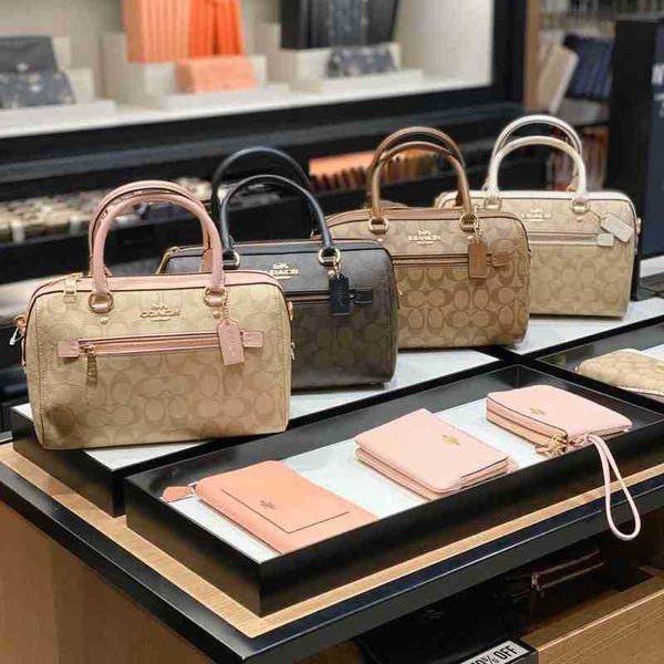 luxuries designers women coch bag cochs crossbody handbag shoulder totes bags cc designer handbags tote purses wallet 5icm
luxuries designers women coch bag cochs crossbody handbag shoulder totes bags cc designer handbags tote purses wallet 5icm