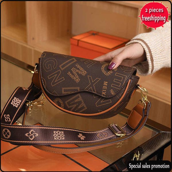 designer bags advanced shoulder autumn and winter 2022 new printed women's msenger versatile texture saddle
designer bags advanced shoulder autumn and winter 2022 new printed women's msenger versatile texture saddle