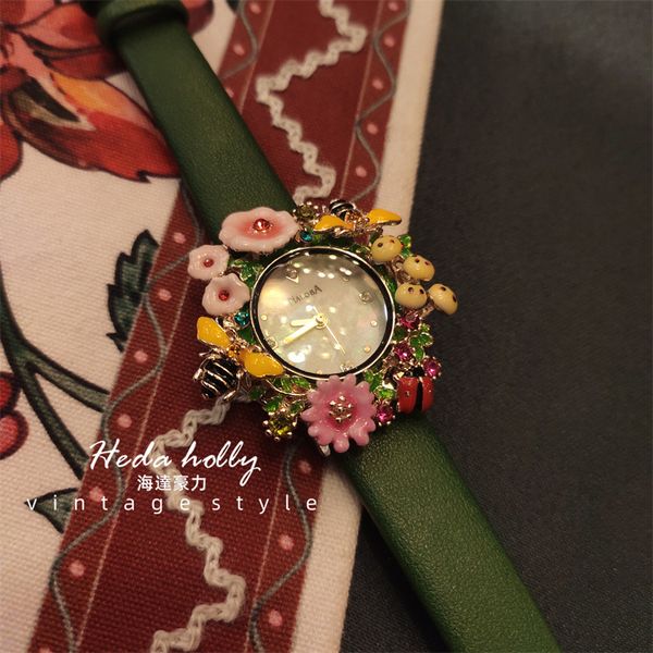 women s watches design women s watch leather strap court retro hand decoration luxury temperament enamel handmade for lovers 221024, Slivery;golden
women s watches design women s watch leather strap court retro hand decoration luxury temperament enamel handmade for lovers 221024, Slivery;golden