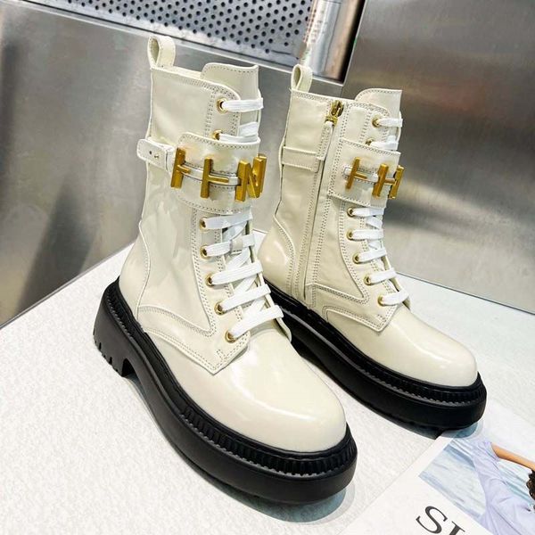 2022 new graphy boots black white patent open brim beaded leather fabric with gold metal lace up ankle zipper side zip fashion designer boot
2022 new graphy boots black white patent open brim beaded leather fabric with gold metal lace up ankle zipper side zip fashion designer boot