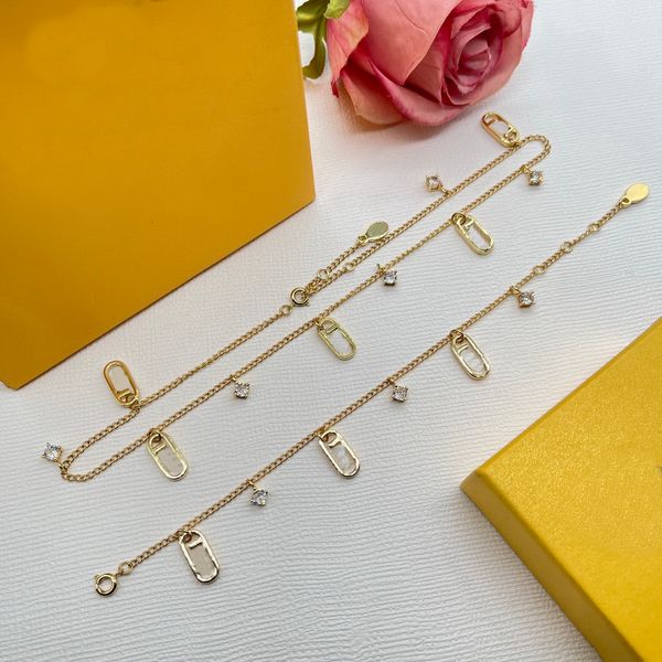 brief classical elegance titanium steel necklace f letters crystal dangle pendant studs earrings women settings 18k gold jewelry birthday fe, Silver
brief classical elegance titanium steel necklace f letters crystal dangle pendant studs earrings women settings 18k gold jewelry birthday fe, Silver