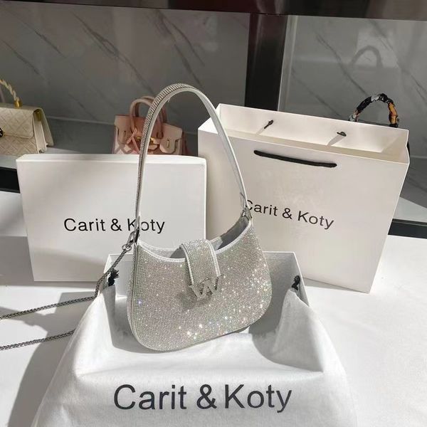brand design 2022 new diamond inlaid armpit bag rhinestone handbag chain messenger bag one shoulder dinner bag
brand design 2022 new diamond inlaid armpit bag rhinestone handbag chain messenger bag one shoulder dinner bag