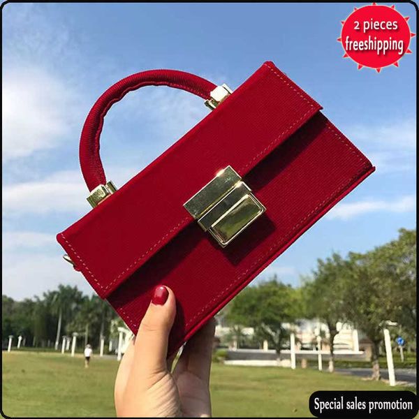 designer bags women's bag 2022 new fashion wedding bride handbag corduroy box crossbody small square
designer bags women's bag 2022 new fashion wedding bride handbag corduroy box crossbody small square