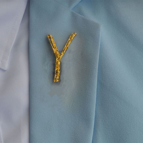18k gold g y c letters designer pins brooches for women men silver shining crystal diamond pearl coat luxury brooch pin jewelry diy accessor, Gray
18k gold g y c letters designer pins brooches for women men silver shining crystal diamond pearl coat luxury brooch pin jewelry diy accessor, Gray