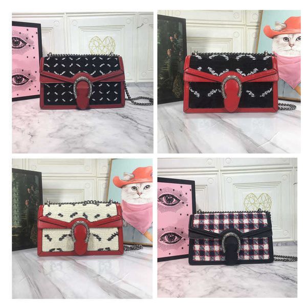 cross body bags women handbag purse woolen shoulder bag large capacity chain strap fashion old flower letters interior zipper pocket wallet
cross body bags women handbag purse woolen shoulder bag large capacity chain strap fashion old flower letters interior zipper pocket wallet