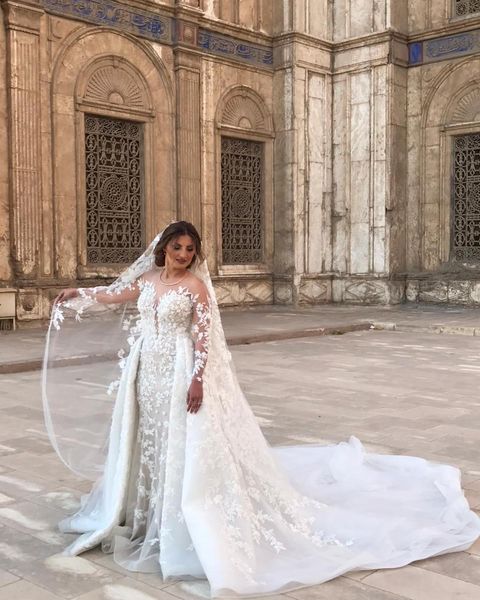 2023 luxury mermaid wedding dresses arabic illusion jewel neck full lace appliques crystal beads long sleeves overskirts plus size custom br, White
2023 luxury mermaid wedding dresses arabic illusion jewel neck full lace appliques crystal beads long sleeves overskirts plus size custom br, White