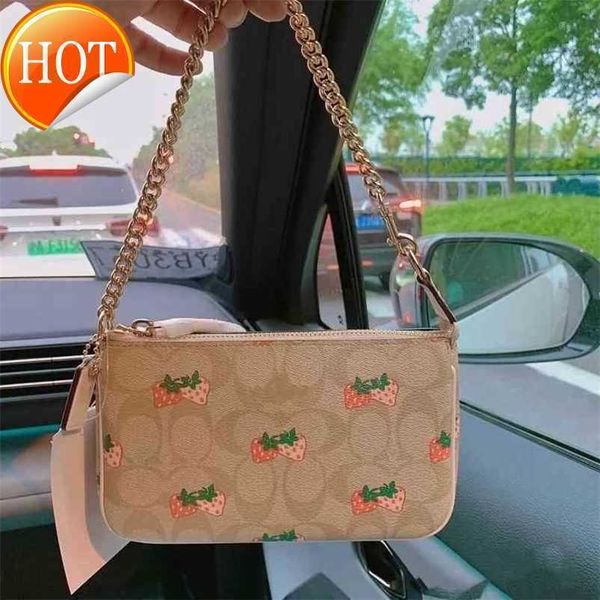 designer luxury women bag coch handbag fashion inclined shoulder bags cc versatile purses cochs totes large capacity saddle coal wallet 7a q
designer luxury women bag coch handbag fashion inclined shoulder bags cc versatile purses cochs totes large capacity saddle coal wallet 7a q