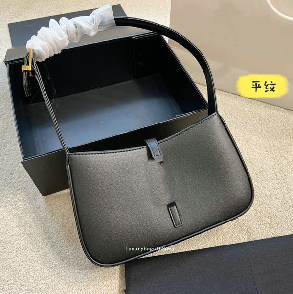 the tote bag designer bags woman crossbody luxury card holder hasp alligator bags handbags cabas handbag
the tote bag designer bags woman crossbody luxury card holder hasp alligator bags handbags cabas handbag
