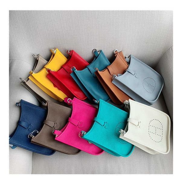 classic shoulder bag designers evelyn bags layer leather bucket lychee women's hollow mini cross body british style
classic shoulder bag designers evelyn bags layer leather bucket lychee women's hollow mini cross body british style