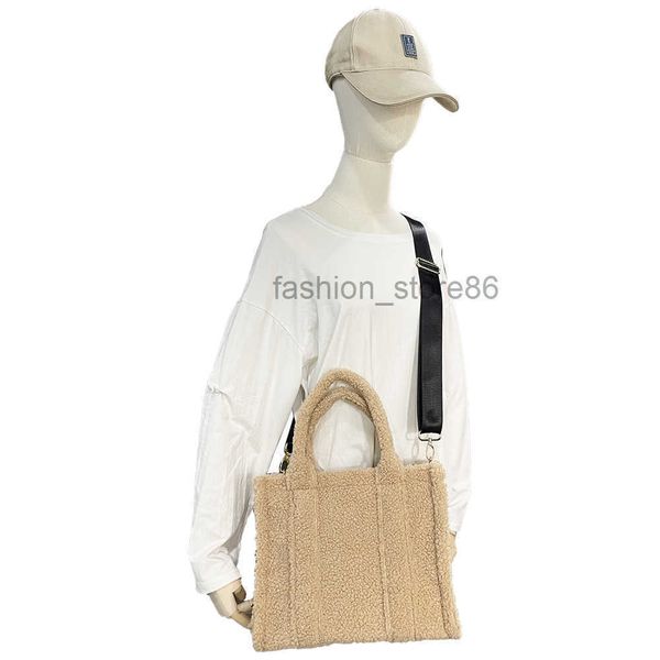 new winter portable custom design teddy plush sherpa large tote bag girls ladies handbags women bags 1u87 b2m3
new winter portable custom design teddy plush sherpa large tote bag girls ladies handbags women bags 1u87 b2m3