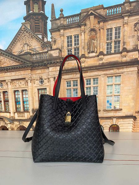 cilmi harvill chhc 2022 new bags embossed open single shoulder messenger handbag metal buckle design large bag capacity portable
cilmi harvill chhc 2022 new bags embossed open single shoulder messenger handbag metal buckle design large bag capacity portable