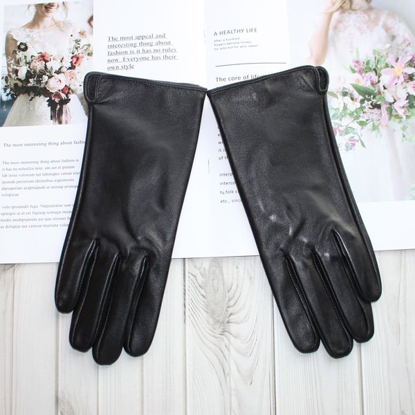 five fingers gloves women' sheepskin gloves leather unlined thin silk lining straight plate outdoor driving riding gloves spring and a, Blue;gray
five fingers gloves women' sheepskin gloves leather unlined thin silk lining straight plate outdoor driving riding gloves spring and a, Blue;gray