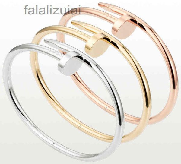 designer carti er nail bracelet designer bracelets luxury jewelry for women fashion bangle titanium steel alloy goldplated craft 7581486, Silver
designer carti er nail bracelet designer bracelets luxury jewelry for women fashion bangle titanium steel alloy goldplated craft 7581486, Silver
