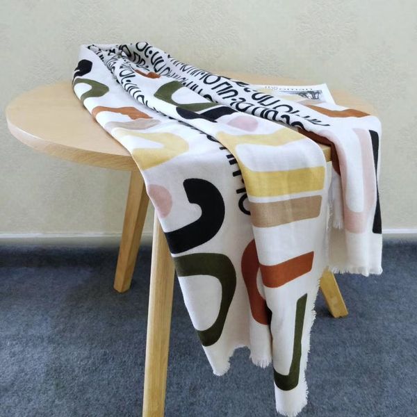 scarves wholesale the fashion brand women's wear highquality scarf women's wear scarf autumn 01 221123, Blue;gray
scarves wholesale the fashion brand women's wear highquality scarf women's wear scarf autumn 01 221123, Blue;gray