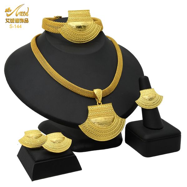 wedding jewelry sets aniid dubai 24k gold color for women african nigerian necklace earrings and bracelets bridal indian fashion 221123, Slivery;golden
wedding jewelry sets aniid dubai 24k gold color for women african nigerian necklace earrings and bracelets bridal indian fashion 221123, Slivery;golden