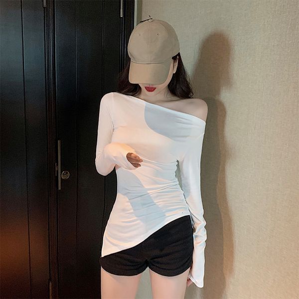 women's tshirt spring women slash neck irregular t shirts girls off shoulder black white split tees long sleeve 221124
women's tshirt spring women slash neck irregular t shirts girls off shoulder black white split tees long sleeve 221124