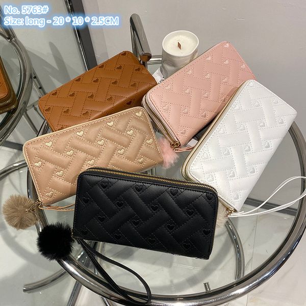 Versatile womens shoulder bag 5 colors cute fur ball long wallet sweet solid color leather mobile phone coin purse college style embroidered handbag wholesale, Beige
Versatile womens shoulder bag 5 colors cute fur ball long wallet sweet solid color leather mobile phone coin purse college style embroidered handbag wholesale, Beige
