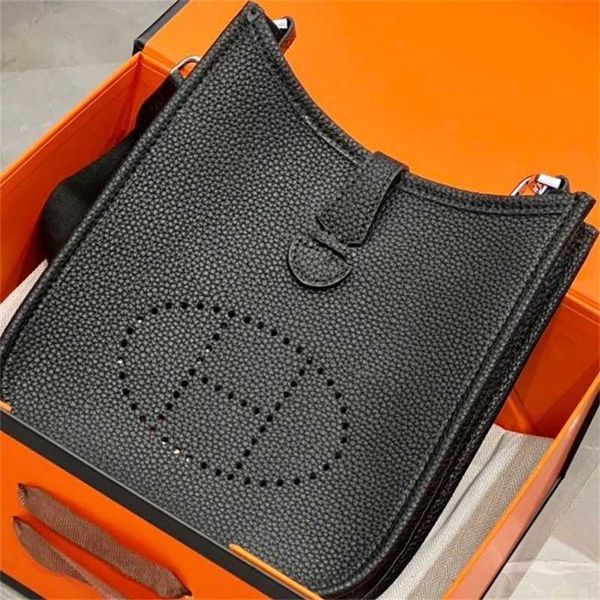 fashion crossbody evelynes bags togo high end first layer cowhide bucket bag leather women's litchi pattern hollow messenger skin 
fashion crossbody evelynes bags togo high end first layer cowhide bucket bag leather women's litchi pattern hollow messenger skin